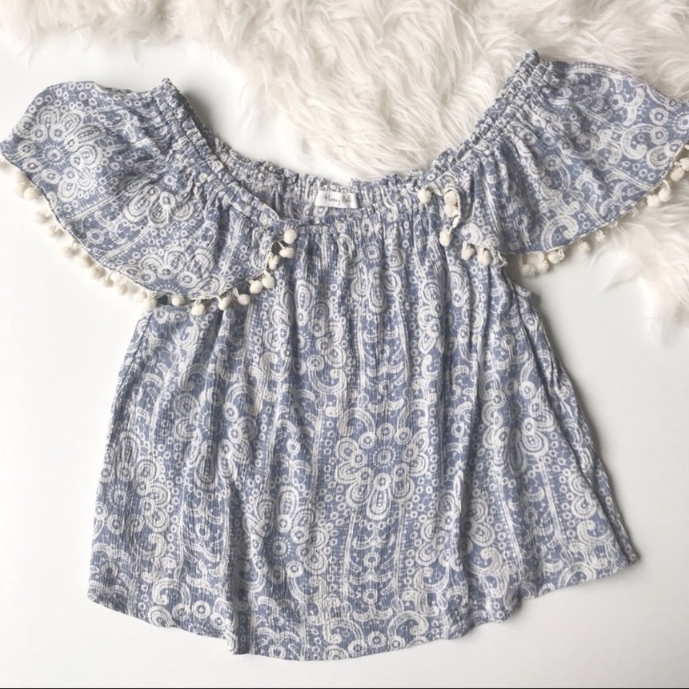• HONEY BELLE Off Shoulder Floral Top •